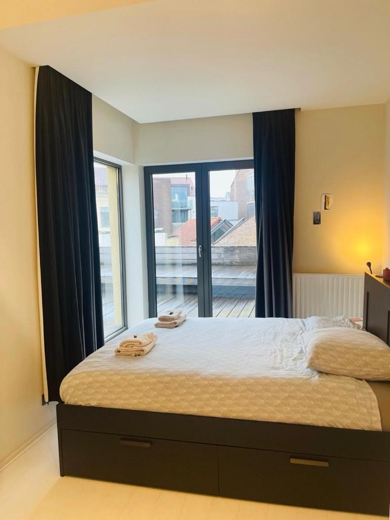 Down Town Penthouse With Private Parking Appartement Brussel Buitenkant foto